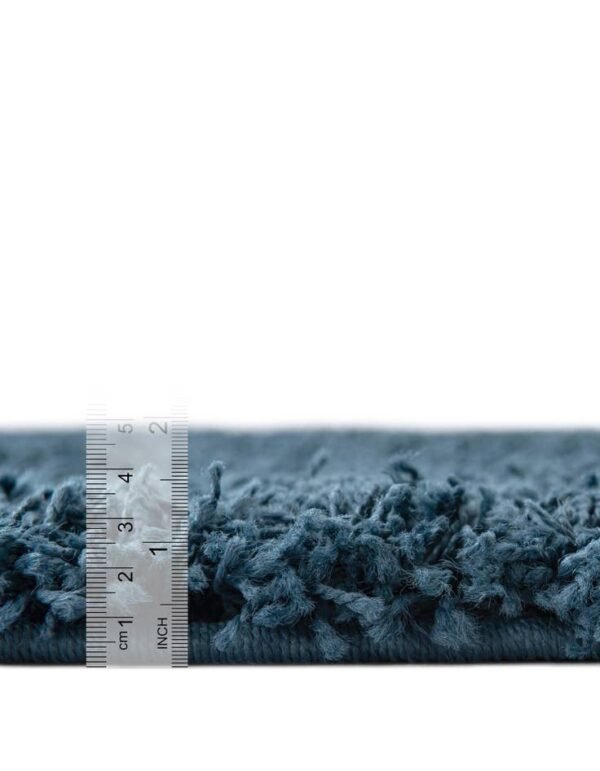Detail image of  4' x 6' Solid Shag Rug