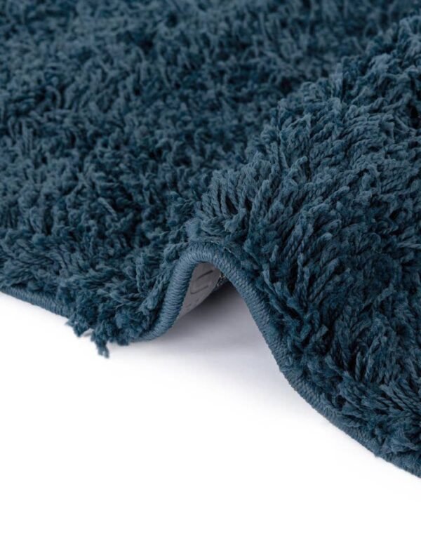 Detail image of  4' x 6' Solid Shag Rug