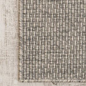 Detail image of  4' x 6' Solid Indoor / Outdoor Rug