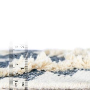 Detail image of  9' x 12' 2  Hand Woven Arizona Wool Rug