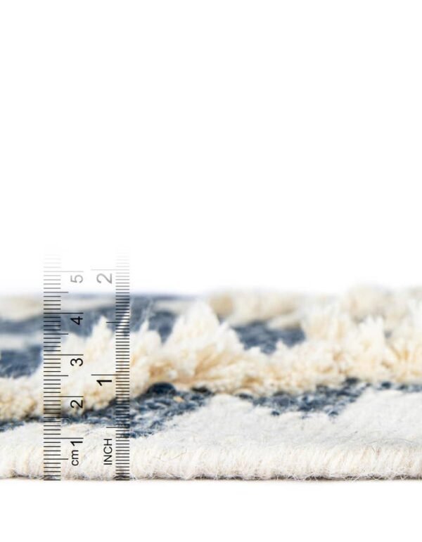 Detail image of  9' x 12' 2  Hand Woven Arizona Wool Rug