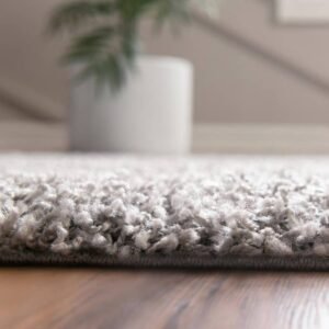 Detail image of  6' x 9' Solid Shag Rug