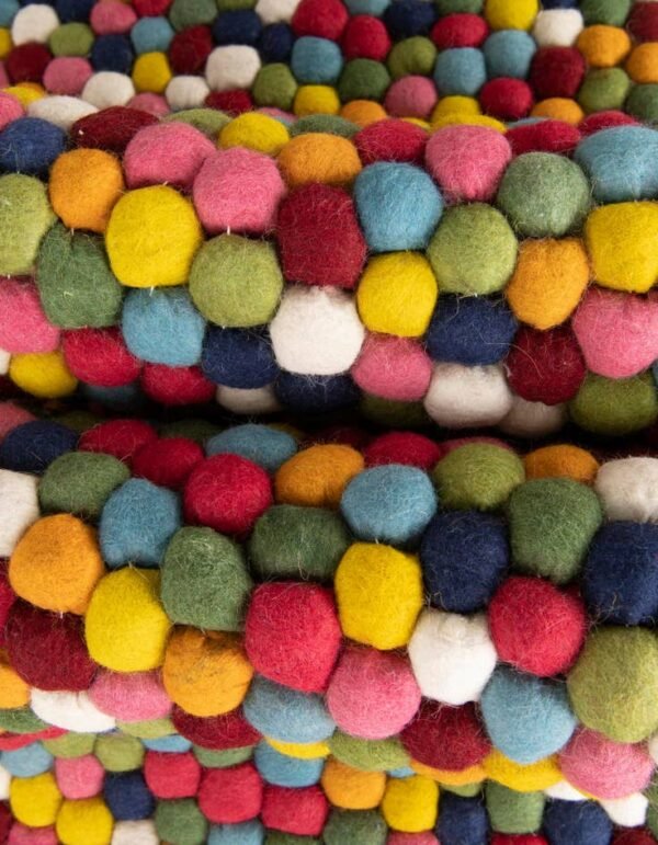 Detail image of  6' 1 x 6' 1 Felt Ball Wool Round Rug