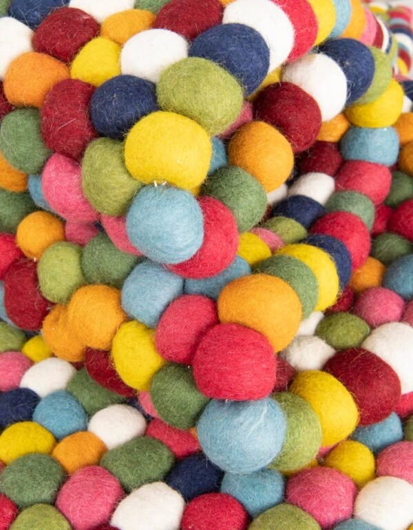 Detail image of  6' 1 x 6' 1 Felt Ball Wool Round Rug