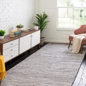 Detail image of  8' x 11'  Hand Woven Chindi Jute Rug
