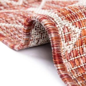 Detail image of  5' 3 x 5' 3 Lattice Indoor / Outdoor Square Rug