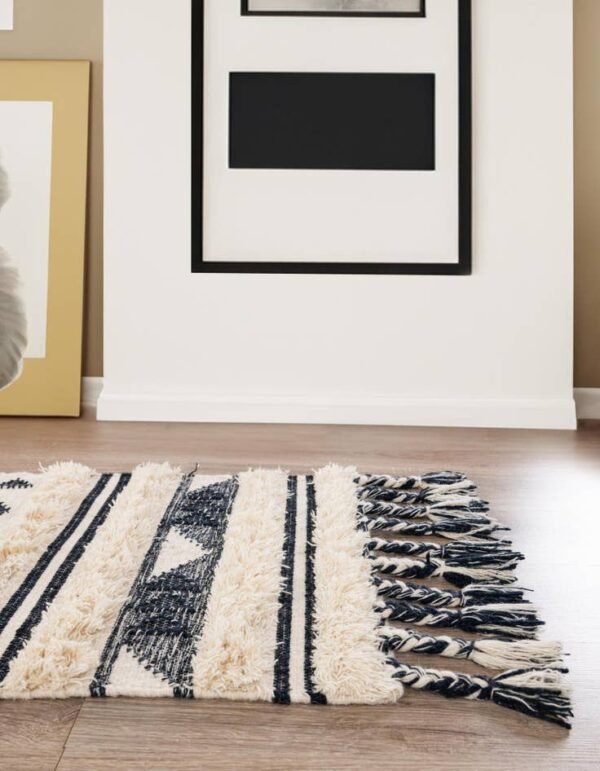 Detail image of  2' 2 x 8' 2  Hand Woven Arizona Wool Runner Rug