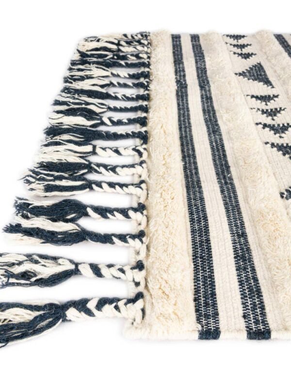 Detail image of  2' 2 x 8' 2  Hand Woven Arizona Wool Runner Rug