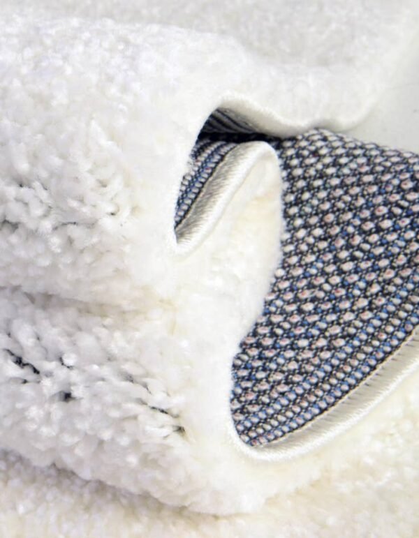 Detail image of  3' 3 x 3' 3 Solid Frieze Round Rug