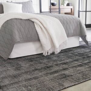 Detail image of  6' 1 x 9'  Hand Woven Jill Zarin English Manor Farmhouse Wool Rug
