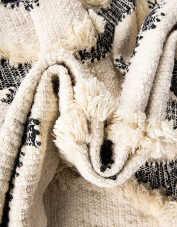 Detail image of  2' 2 x 5' 1  Hand Woven Arizona Wool Runner Rug
