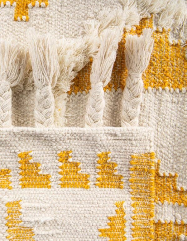 Detail image of  10' x 14' 1  Hand Woven Arizona Wool Rug