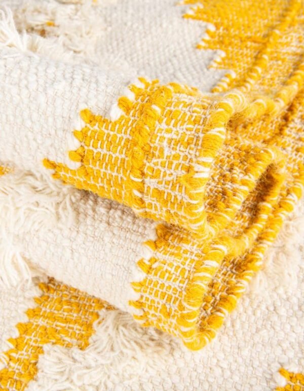 Detail image of  10' x 14' 1  Hand Woven Arizona Wool Rug