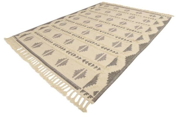 Detail image of  9' x 12'  Hand Woven Arizona Wool Rug