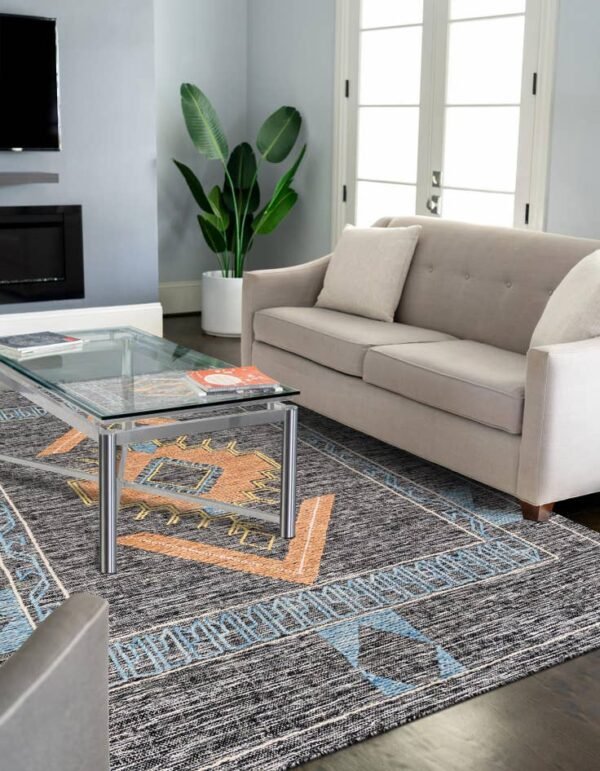 Detail image of  6' 1 x 9'  Hand Woven Kilim Wool Rug