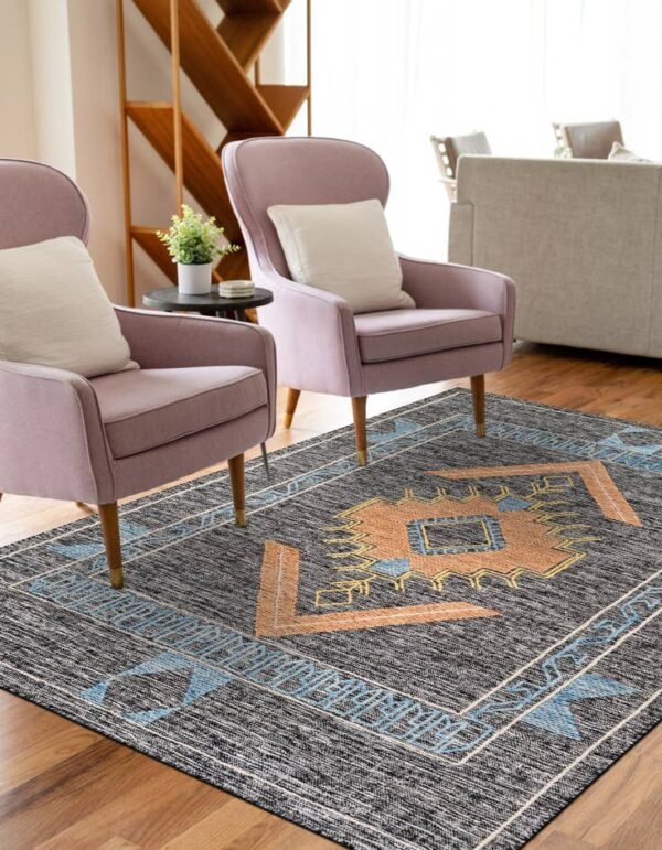 Detail image of  6' 1 x 9'  Hand Woven Kilim Wool Rug