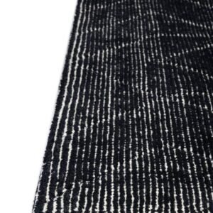 Detail image of  2' x 3' 1 WoolCraft Geometric Rug