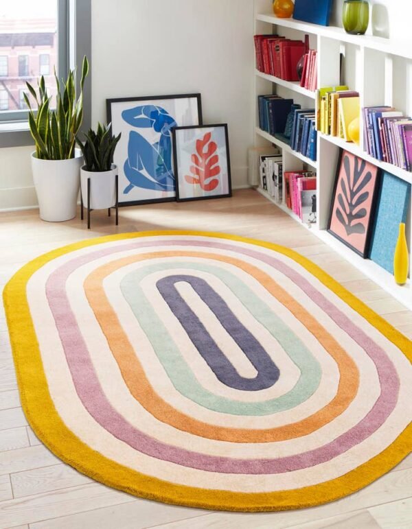 Detail image of  4' 1 x 6' 1 Hand Tufted Wool Oval Rug