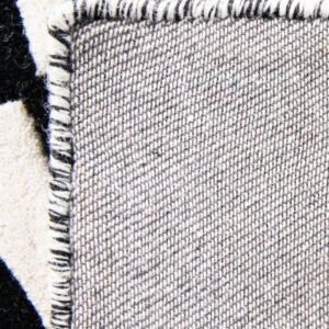 Detail image of  4' 1 x 6' 1 Vortex Wool Rug
