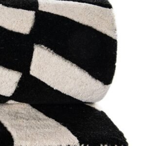 Detail image of  4' 1 x 6' 1 Vortex Wool Rug