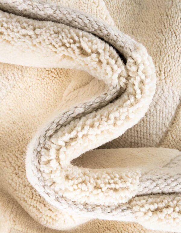 Detail image of  2' x 6' 1  Hand Woven Lattice Wool Runner Rug
