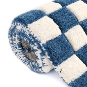 Detail image of  7' 10 x 7' 10 Hand Tufted Wool Square Rug